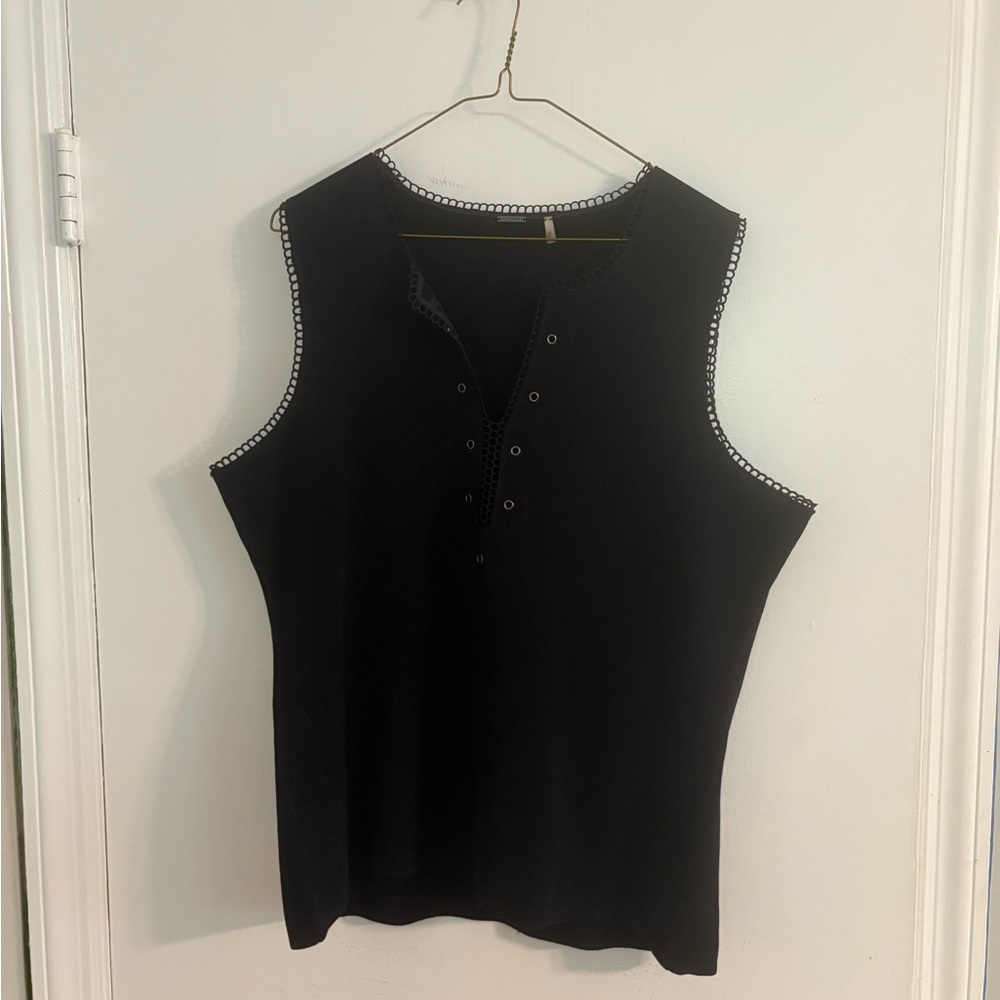 Elie Tahari Black Sleeveless Knit Top In Excellent Condition Size XL